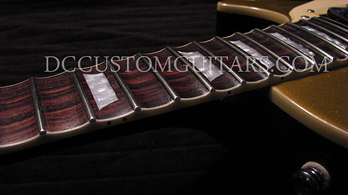 SCALLOPED_NECK_LES_PAUL_DC_CUSTOM_GUITARS.jpg